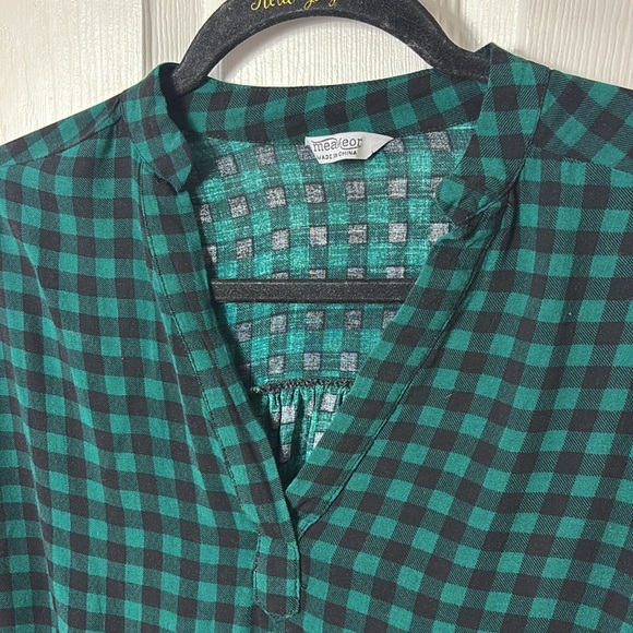 MEAKEOR lightweight flowy Green Checkered Womens vneck blouse sleeve tab size XL - Picture 7 of 12